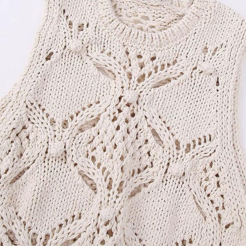 Chic Crew Neck Tie Side Crochet Pom Pom Trim Cable Knit Crop Tank Top